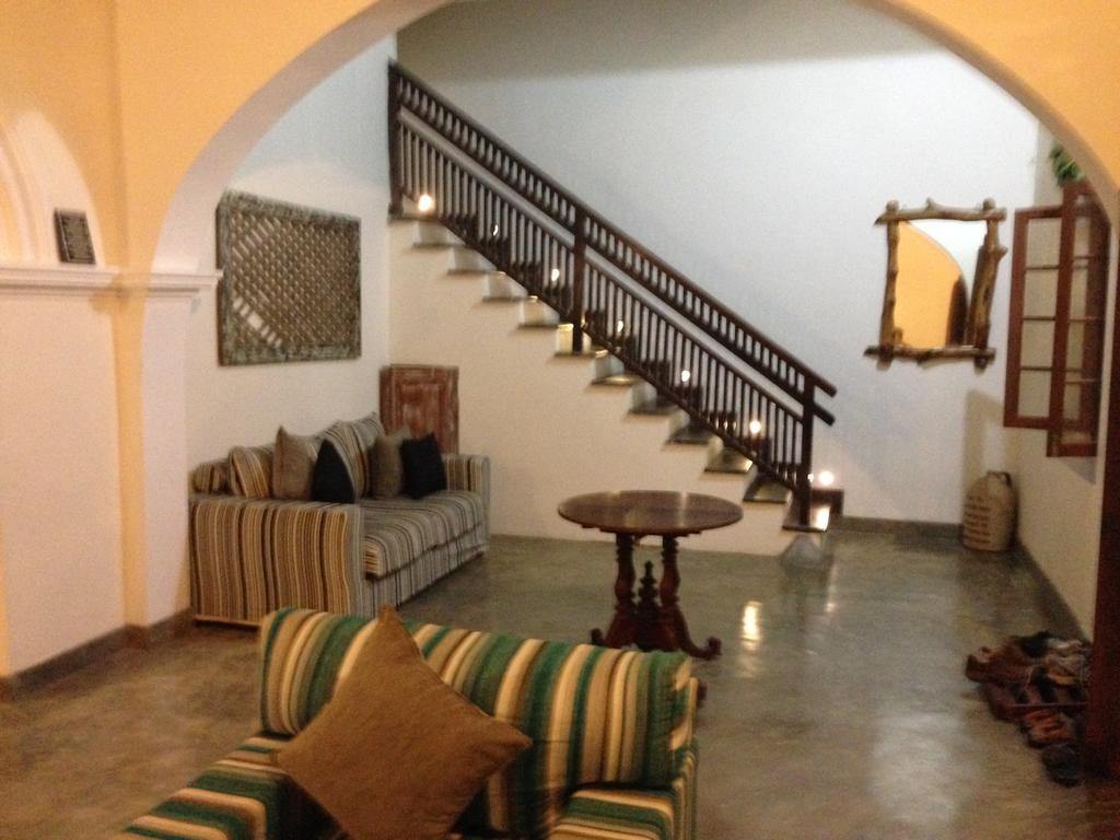 Khalid'S Guest House Galle Exterior photo