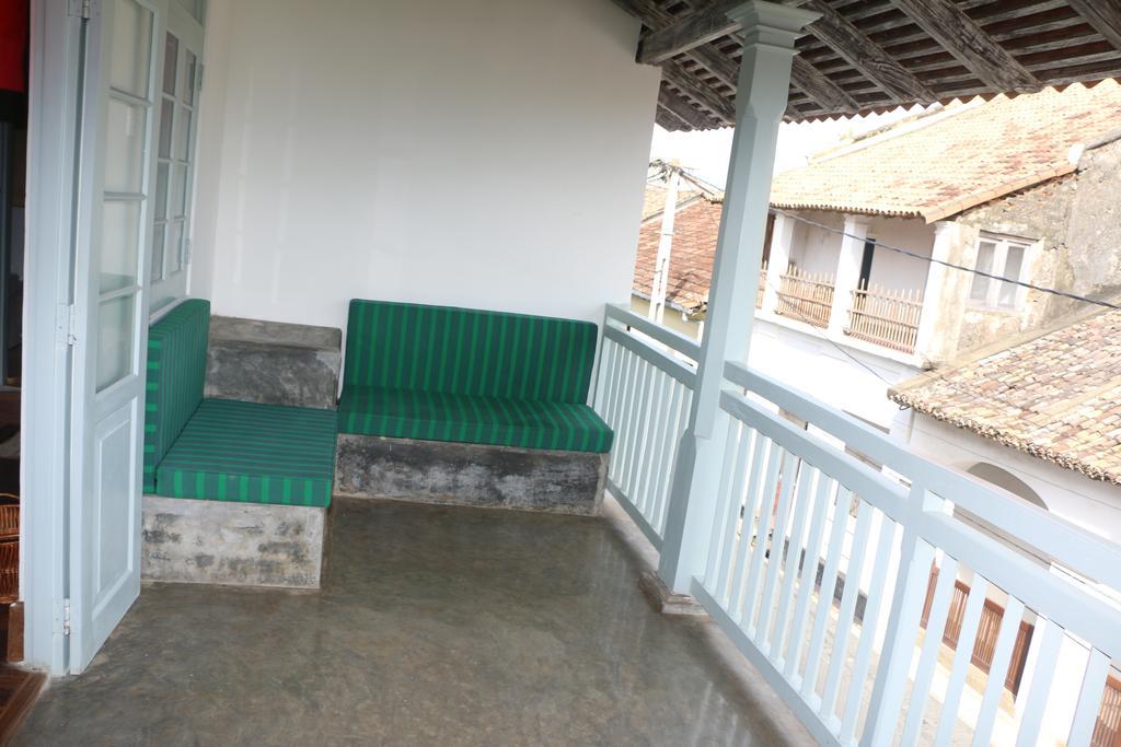 Khalid'S Guest House Galle Room photo